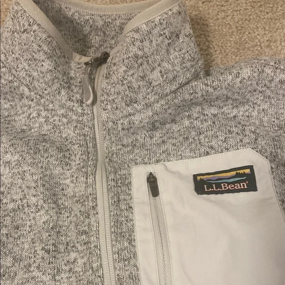 L.L.Bean Gray Fleece Vest - Picture 3 of 5